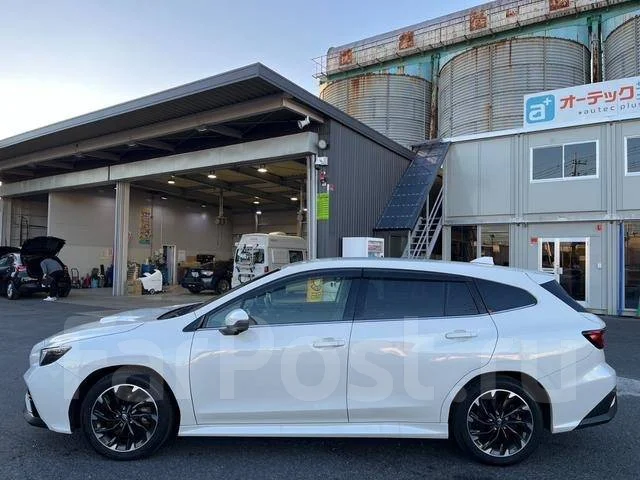 Subaru Levorg. ��������, 4wd, 1.8 (177��.�.), ������, 12 000����. ��, �/�. ��� ����� �� ������������ ����
