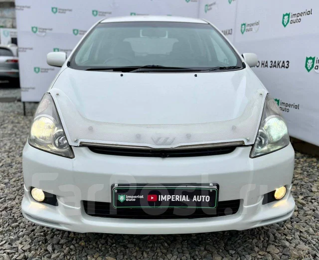 Toyota Wish. ��������, 4wd, 1.8 (125��.�.), ������, 195 000����. �� ����