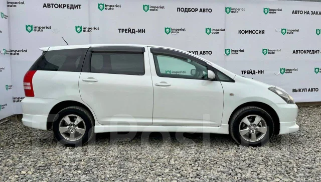 Toyota Wish. ��������, 4wd, 1.8 (125��.�.), ������, 195 000����. �� ����