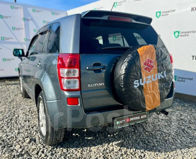 Suzuki Escudo. �������, 4wd, 2.0 (145��.�.), ������, 97 000����. �� ����