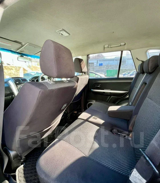 Suzuki Escudo. �������, 4wd, 2.0 (145��.�.), ������, 97 000����. �� ����