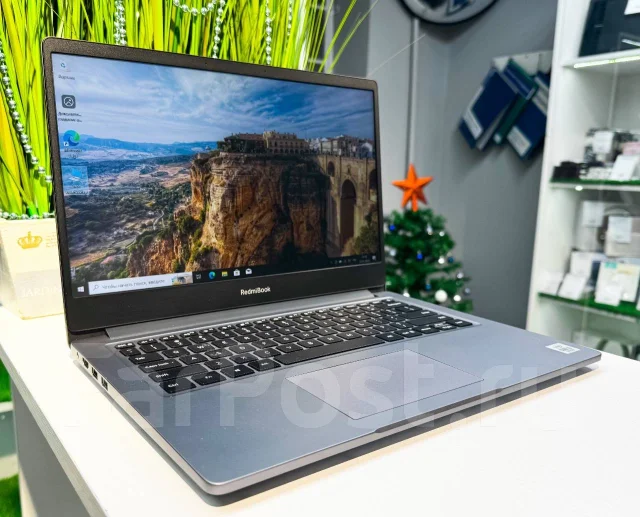 Xiaomi RedmiBook ����