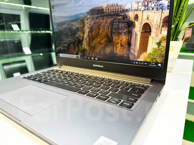 Xiaomi RedmiBook ����