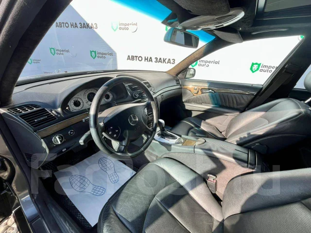 Mercedes-Benz E-Class. �������, ������, 5.0 (306��.�.), ������, 248 000����. �� ����