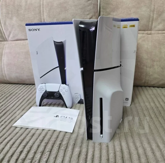 Sony PlayStation 5 Slim ����