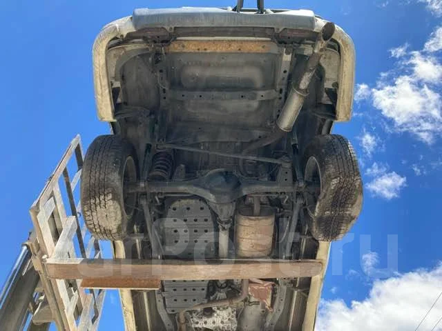 Nissan Terrano Regulus. JRR50, QD32ETI ����