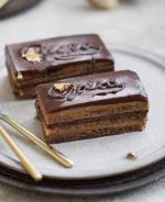 .  (PATISSIERE).   102 