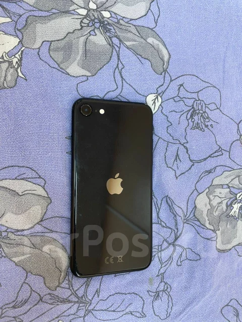 Apple iPhone SE. �/�, 64 ��, ������, 4G LTE ����