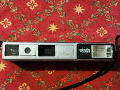 Minolta Pocket Autopak 450E ����