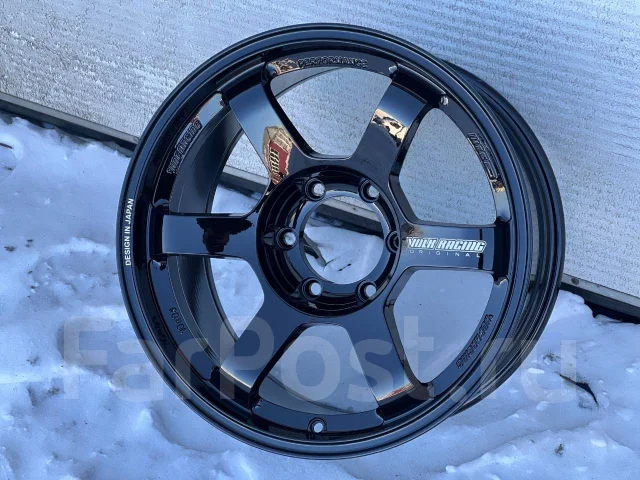 RAYS Volk Racing TE37. 9.0x18", 6x139.7, ET0, �� 106,1���. ����