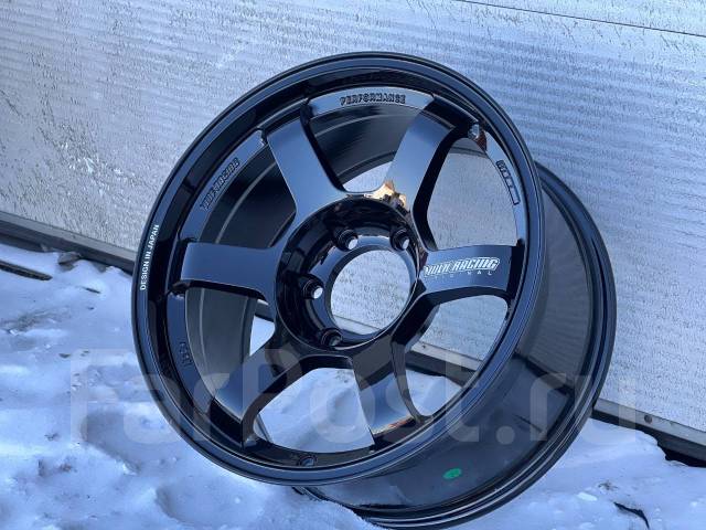 RAYS Volk Racing TE37. 9.0x18", 6x139.7, ET0, �� 106,1���. ����