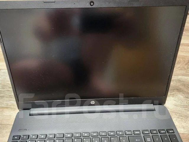 HP 15s-eq1041ur. 15.6", 2,6����, ��� 8 ��, ���� 256���, WiFi: 1, Bluetooth: 1, ����������� �� 4��. ����
