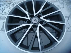 Premium Series KP010. 7.5x18", 5x108, ET36 ����