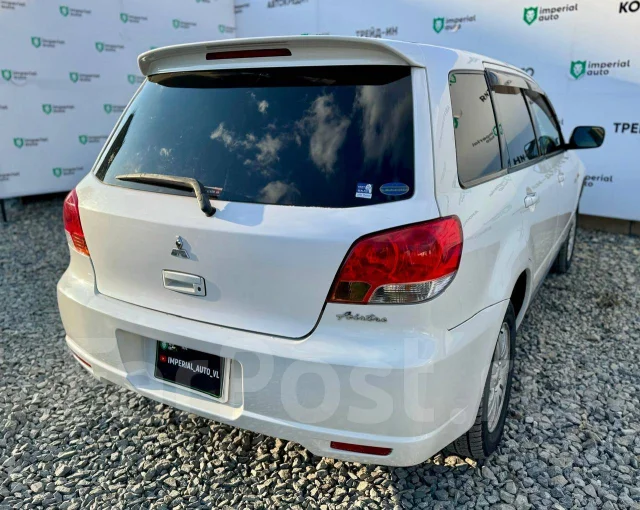 Mitsubishi Airtrek. �������, ��������, 2.0 (126��.�.), ������, 77 000����. �� ����