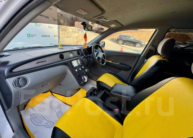 Mitsubishi Airtrek. �������, ��������, 2.0 (126��.�.), ������, 77 000����. �� ����