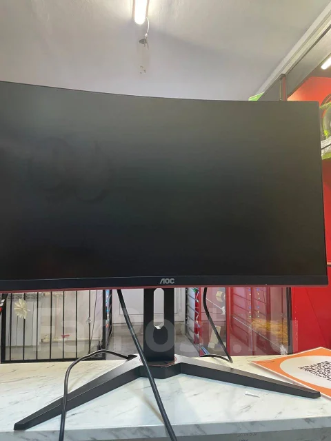 AOC. 15", ���������� �� (LCD, LED, QLED) ����