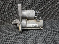 ������� Renault Arkana H4M 233004430R ����