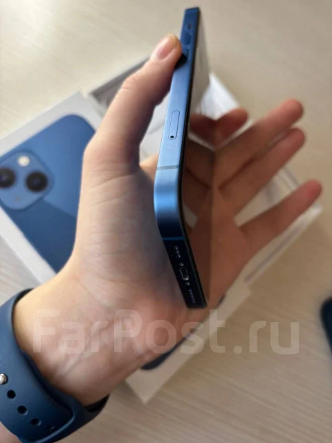 Apple iPhone 13. �/�, 128 ��, �����, 3G, 4G LTE, 5G, Dual-SIM, ����������, NFC ����