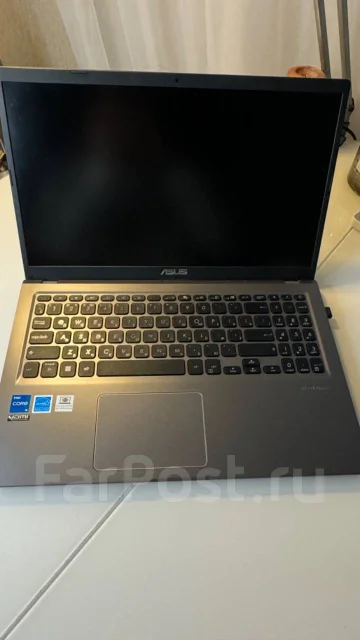 Asus ExpertBook P1. 15.6", 2,4����, ��� 8 ��, ���� 512���, WiFi: 1, Bluetooth: 1 ����