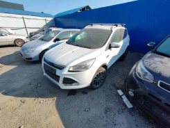 Ford Kuga ����
