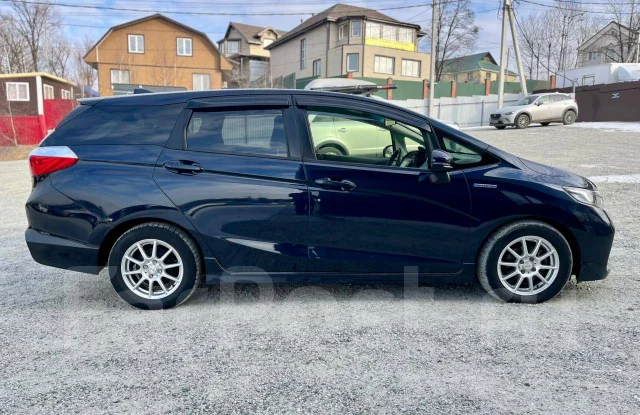 Honda Shuttle. �������, ��������, 1.5 (110��.�.), ������, 128 000����. �� ����