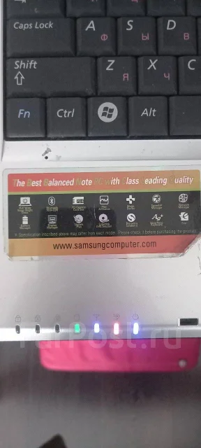Samsung R60 Plus. 15.4", 2����, ��� 2048 ��, ���� 160���, WiFi: 1, Bluetooth: 1 ����