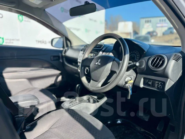Mitsubishi Mirage. ��������, ��������, 1.0 (69��.�.), ������, 107 000����. �� ����