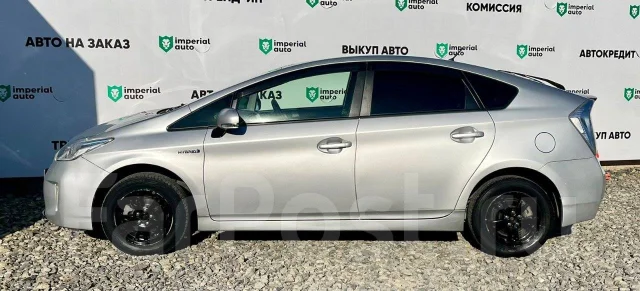 Toyota Prius. ��������, ��������, 1.8 (99��.�.), ������, 260 000����. �� ����