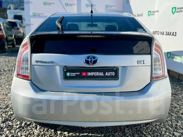 Toyota Prius. ��������, ��������, 1.8 (99��.�.), ������, 260 000����. �� ����