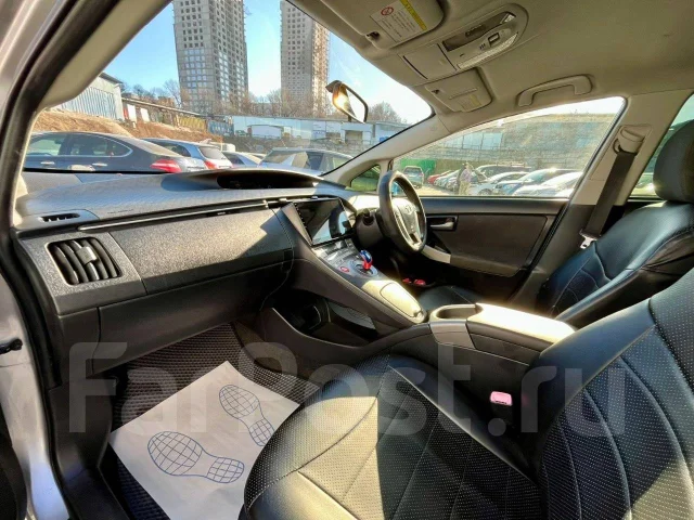 Toyota Prius. ��������, ��������, 1.8 (99��.�.), ������, 260 000����. �� ����