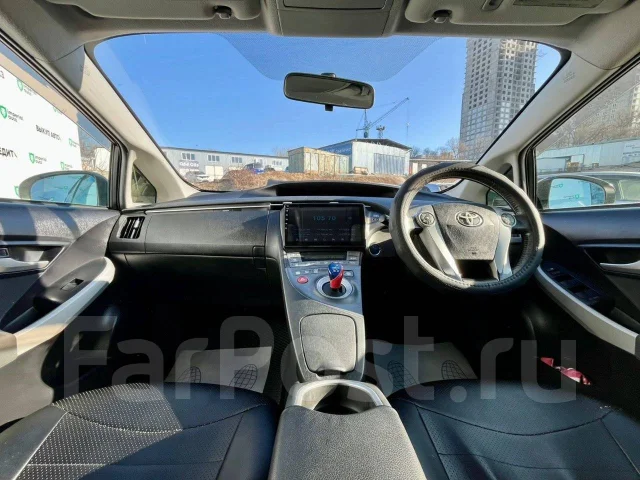 Toyota Prius. ��������, ��������, 1.8 (99��.�.), ������, 260 000����. �� ����