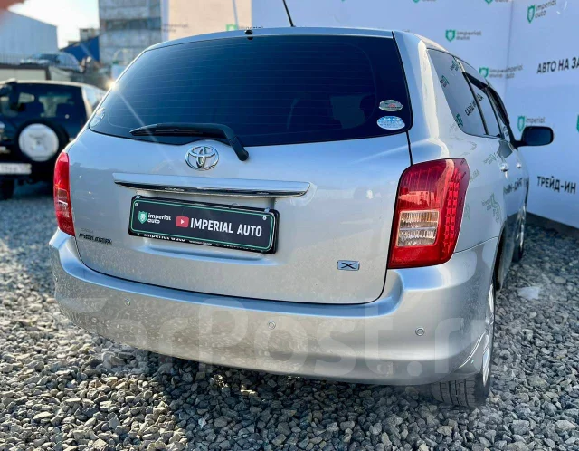 Toyota Corolla Fielder. ��������, ��������, 1.5 (110��.�.), ������, 188 000����. �� ����