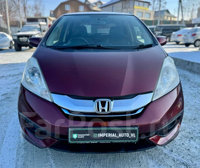 Honda Fit Shuttle. ��������, ��������, 1.3 (88��.�.), ������, 185 000����. �� ����