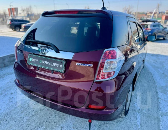 Honda Fit Shuttle. ��������, ��������, 1.3 (88��.�.), ������, 185 000����. �� ����