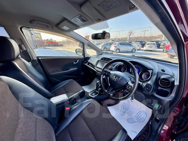 Honda Fit Shuttle. ��������, ��������, 1.3 (88��.�.), ������, 185 000����. �� ����