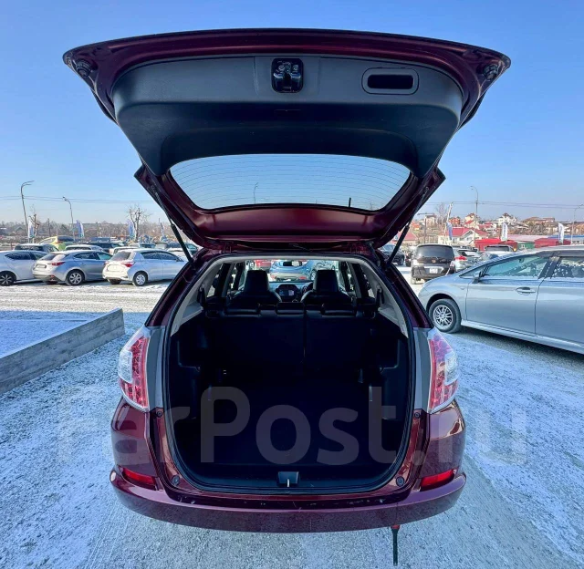 Honda Fit Shuttle. ��������, ��������, 1.3 (88��.�.), ������, 185 000����. �� ����