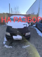 Mercedes-Benz Vito ����