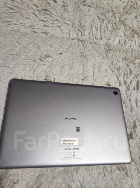 Huawei. 10.1 ������, ������ 32 �� ����