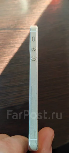 Apple iPhone SE. �/�, 32 �� ����