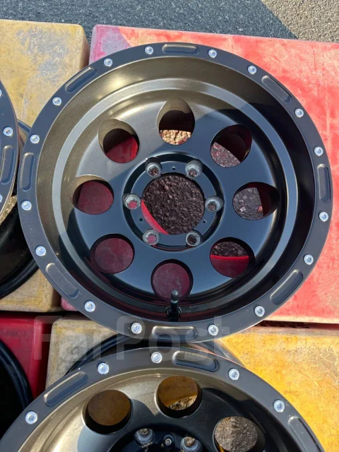 AMS. 8.0x15", 6x139.7, ET-30, �� 110���. ����