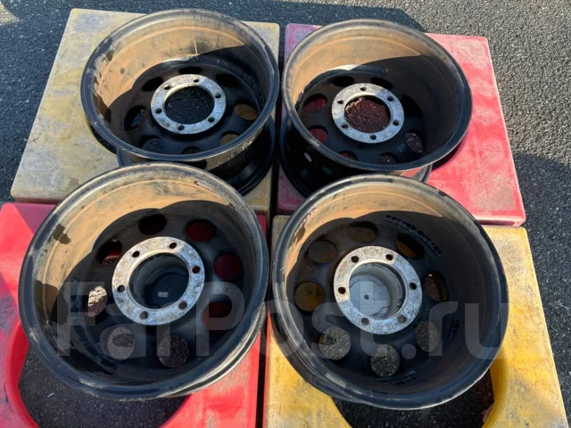 AMS. 8.0x15", 6x139.7, ET-30, �� 110���. ����