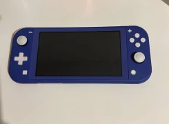 Nintendo Switch Lite ����