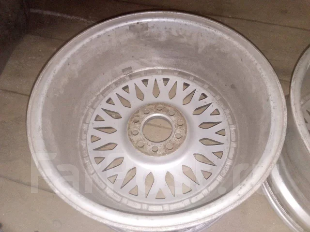 2Crave Wheels. 8.5x17", 5x114.3, ET25 ����