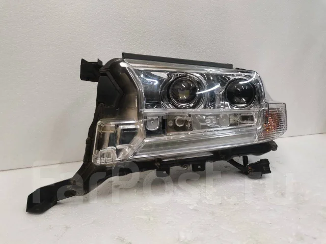 ���� ������ ���� ������ 200 ����� 81106-60K10 ����
