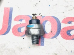 ������ �������� ����� Toyota Cami 8353087103 J100E HCEJ 8353087103 ����