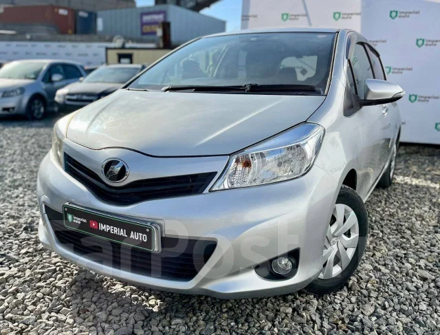 Toyota Vitz. ��������, ��������, 1.0 (69��.�.), ������, 100 000����. �� ����