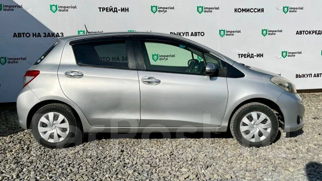 Toyota Vitz. ��������, ��������, 1.0 (69��.�.), ������, 100 000����. �� ����
