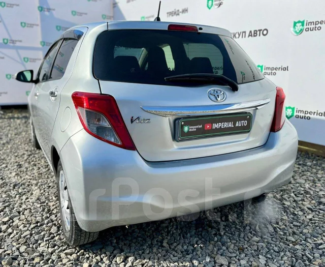 Toyota Vitz. ��������, ��������, 1.0 (69��.�.), ������, 100 000����. �� ����