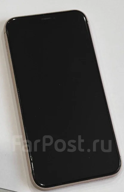 Apple iPhone 11. �/�, 64 ��, �����, 4G LTE ����
