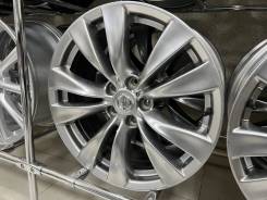 Nissan. 8.0x18", 5x114.3, ET43 